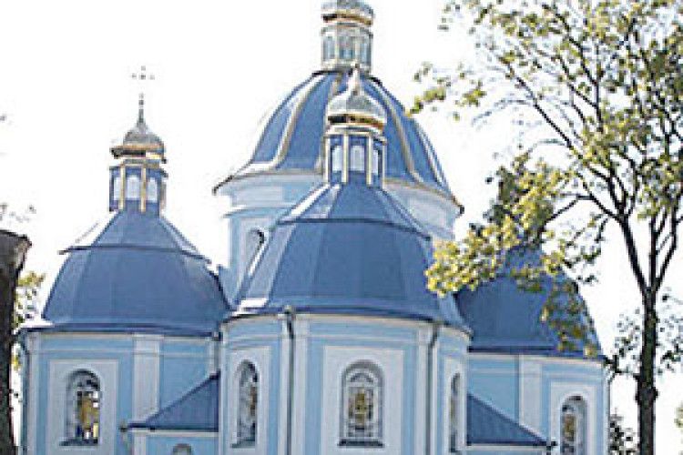 НА МІСЦІ ЗАМКУ АДАМА КИСЕЛЯ ПІДЗЕМЕЛЬ ПОКИ НЕ ЗНАЙШЛИ