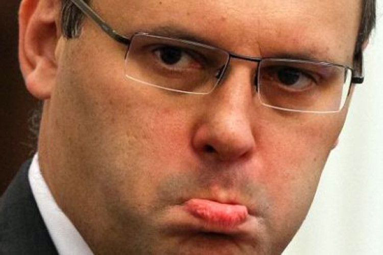 Перед затриманням Каськіву кортіло на «Острів свободи»