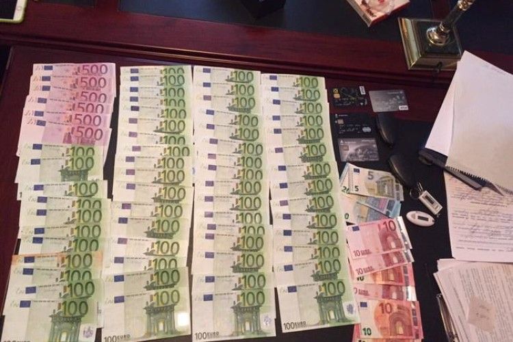 Колишні очільники «Укрхімаміактрансу» «нахімічили» у власну кишеню 230 мільйонів (фото)