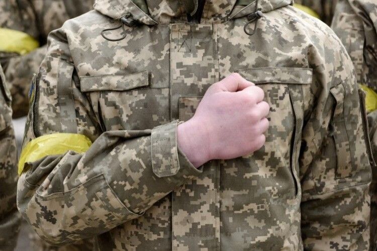 Українцям хочуть вручати повістки у месенджерах