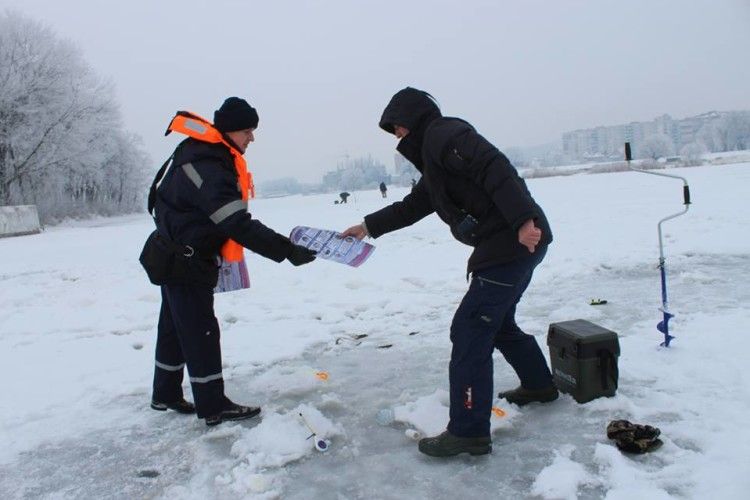 Цієї зими на водоймах вже загинуло 57 українців, серед них 8 дітей