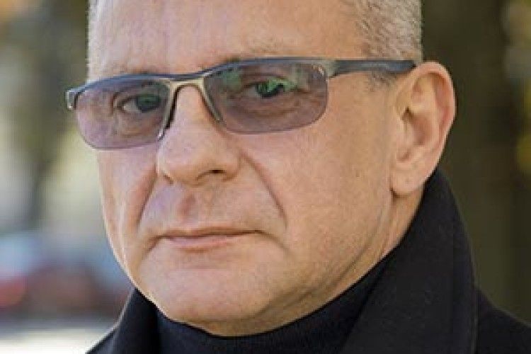 ВАЛЕРІЙ ІВАСЮК: «ПАРЛАМЕНТ ВІЙНИ ТРЕБА ЗАМІНИТИ НА ПАРЛАМЕНТ ПЕРЕМОГИ!»*