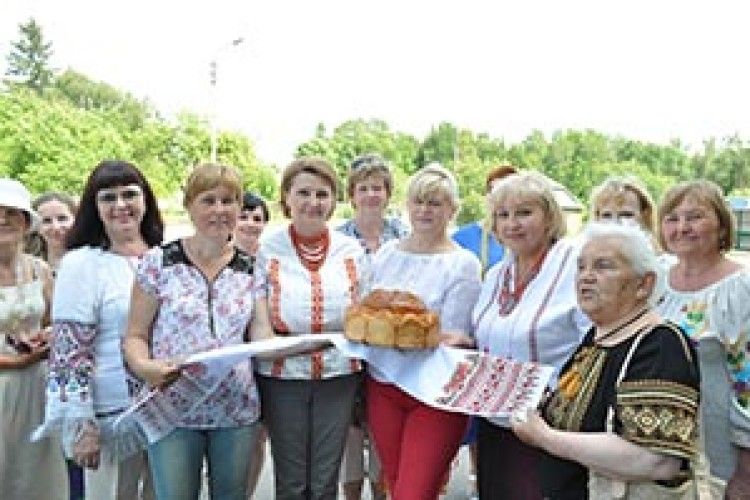 «ДЯКУЮ ЗА УКРАЇНСЬКУ УКРАЇНУ»