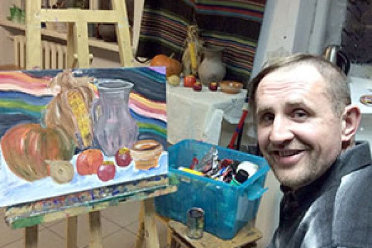 ВІКНО РУБРИКИ: його рукам підвладні й зброя, і пензлик