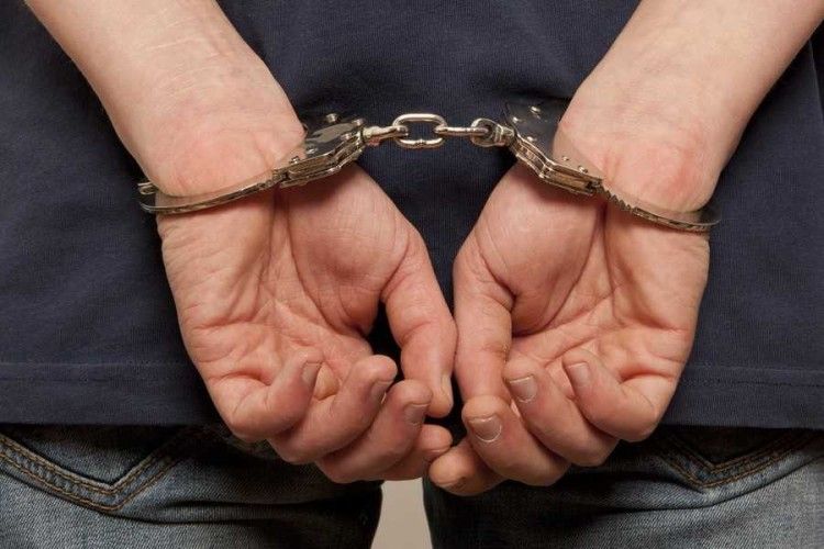 У Володимирі-Волинському поліція оперативно затримала викрадача автомобіля