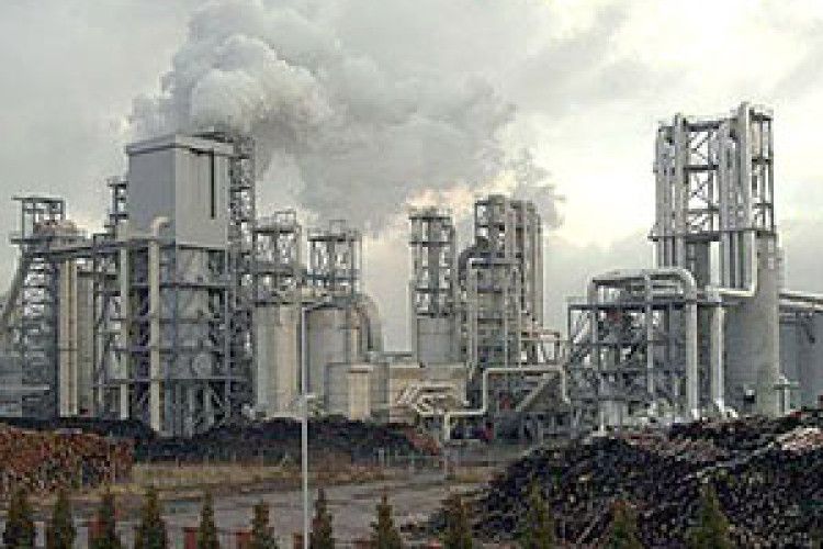 ЧИ ВАРТО НОВОВОЛИНЦЯМ БОЯТИСЯ «КРОНОСПАНУ»?