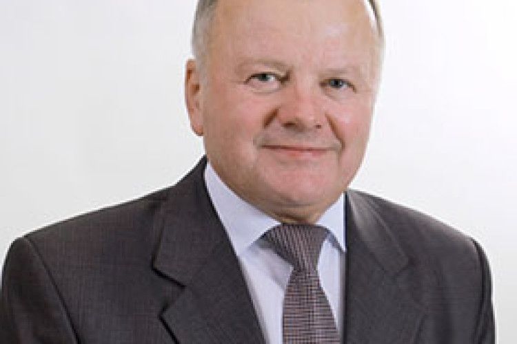 ІТИ ВПЕРЕД, ЩОБ ЗАЛИШИТИ ДОБРИЙ СЛІД