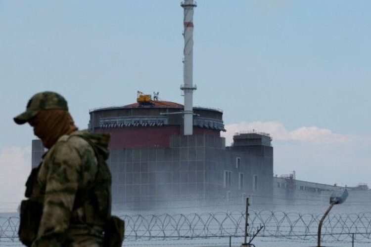 Макрон повідомив про домовленість щодо виведення важкого озброєння з Запорізької АЕС