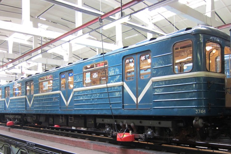 У Києві люди тепер житимуть навіть у вагонах метро