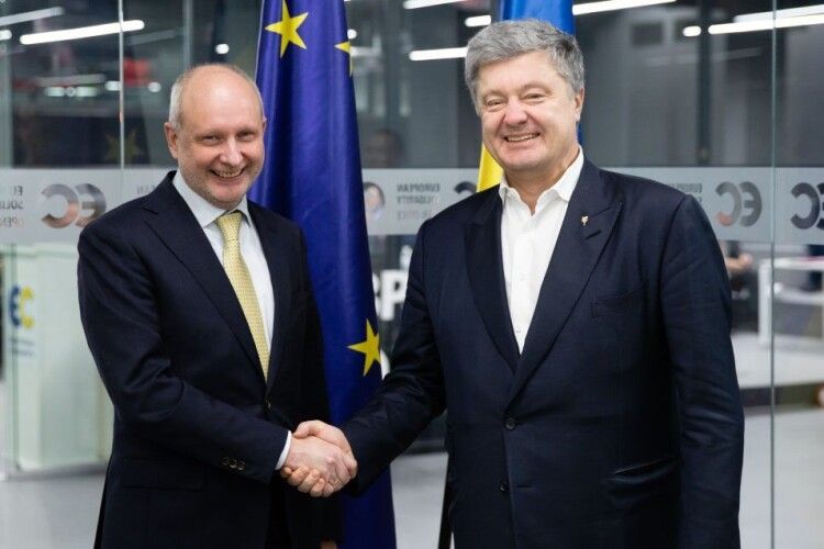 Петро Порошенко зустрівся з главою делегації ЄС в Україні Матті Маасікасом