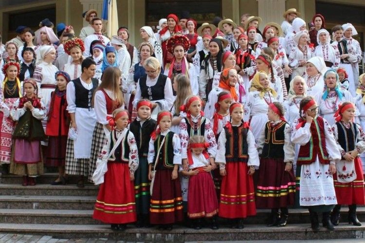 Вже вдруге у Рівному відбудеться День автентичного костюма