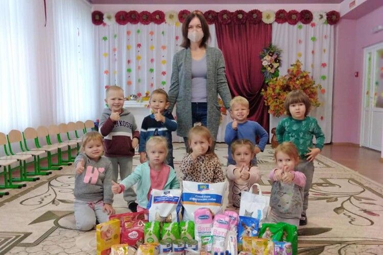 Луцька малеча організувала гам-гам для гав-гав