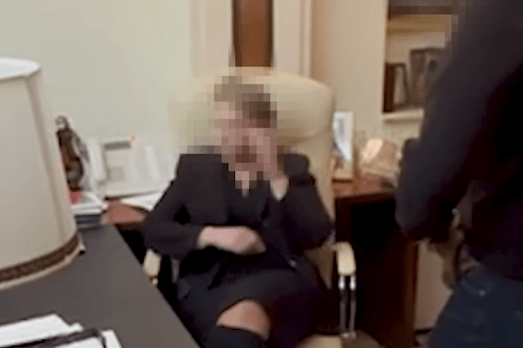З'явилося відео обшуків в офісі керівниці «Батьківщини» (Відео)
