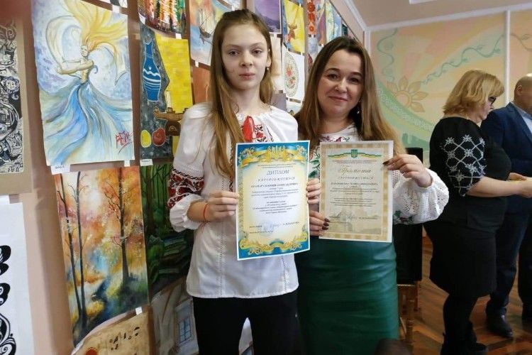 Луцька школярка третій рік поспіль виграє у  Шевченківському конкурсі