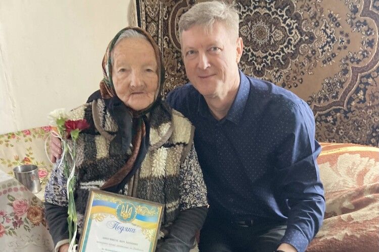 Довгожителька з Волині відзначає 90-річний ювілей