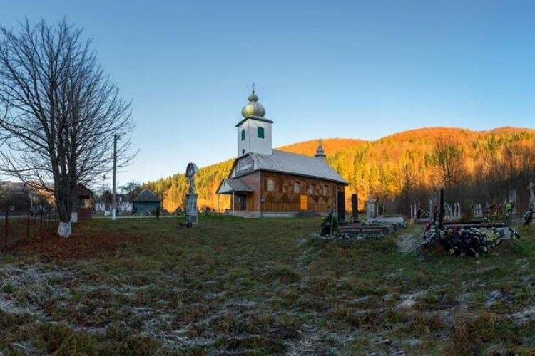 На Закарпатті дві громади УПЦ МП разом зі священником перейшли до ПЦУ