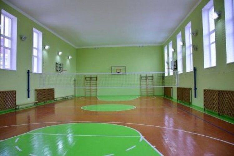 Спортивна зала з властивостями протирадіаційного укриття: у селі біля Луцька планують нове будівництво