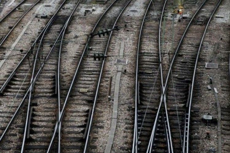 У Франції починається масовий страйк залізничників
