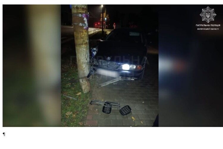 На Волині нетверезий водій утікав від патрульних і врізався у стовп (Відео)