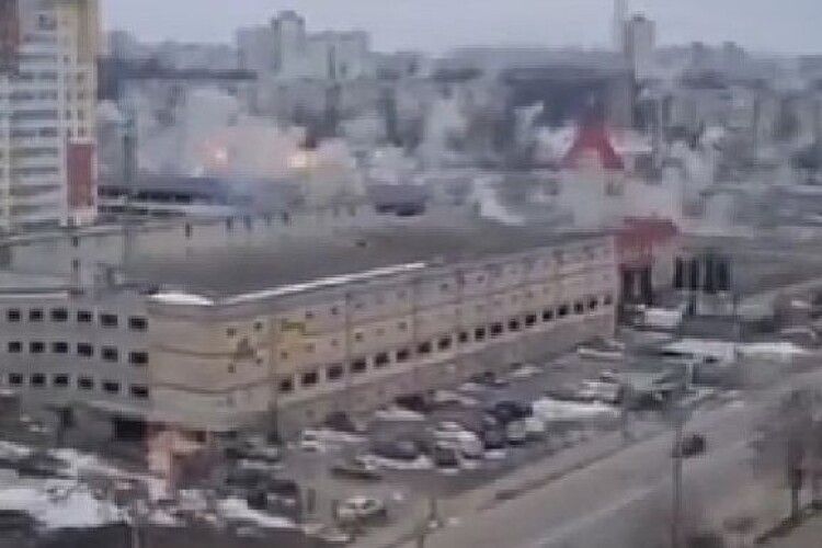 Обстріли Харкова: вночі окупанти вбили декількох дорослих та дитину