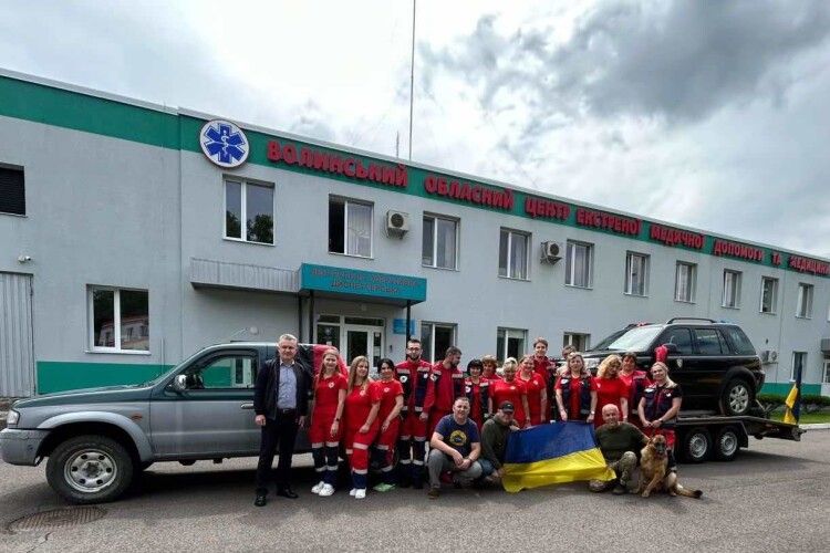 Волинська екстренка придбала залізного коня для захисників