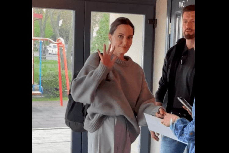 Потап різко відповів Канделакі, яку «нудить від Джолі у Львові»