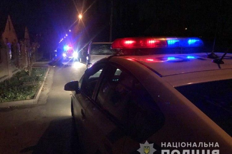 У Рівному під колесами мікроавтобуса загинула 16-річна дівчина