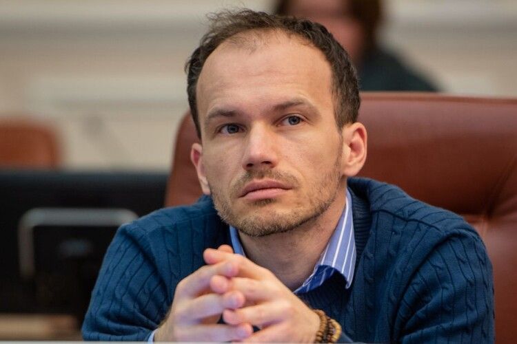Міністр юстиції прийняв на роботу довічно засуджену