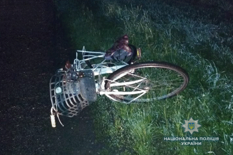 На Рівненщині автобус на смерть збив велосипедиста