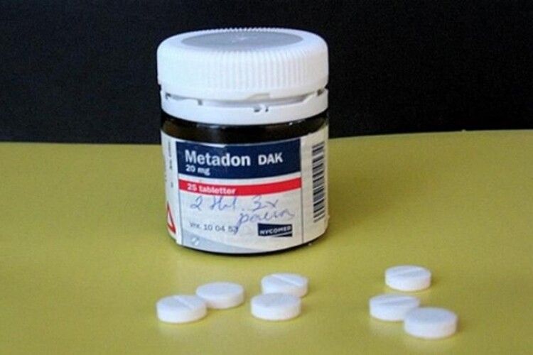 У дубенчанина поліція знайшла дюжину таблеток метадону