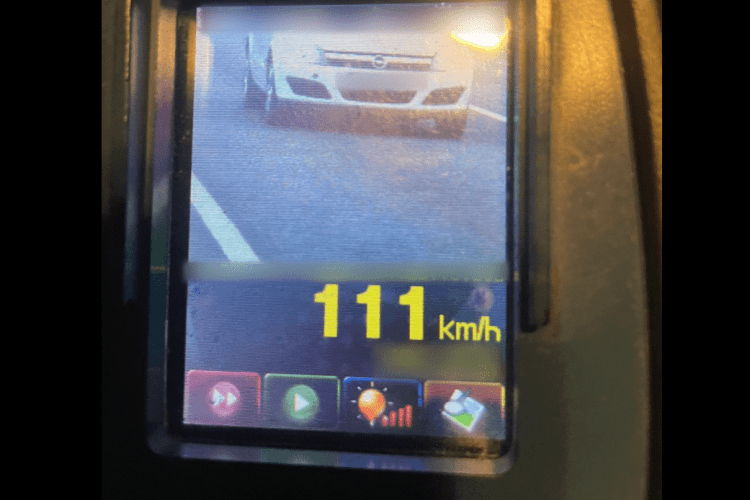 На Волині чоловік уявив себе Шумахером і мчав селом зі швидкістю 111 км/год