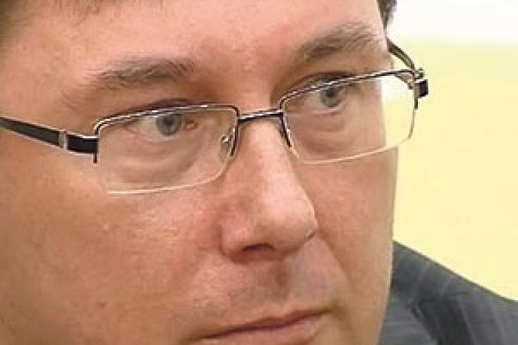 «ХОЧЕТЕ СКАЗАТИ, ЩО ВСІХ ПОЛІТИКІВ  ТРЕБА ПЕРЕСТРІЛЯТИ?»