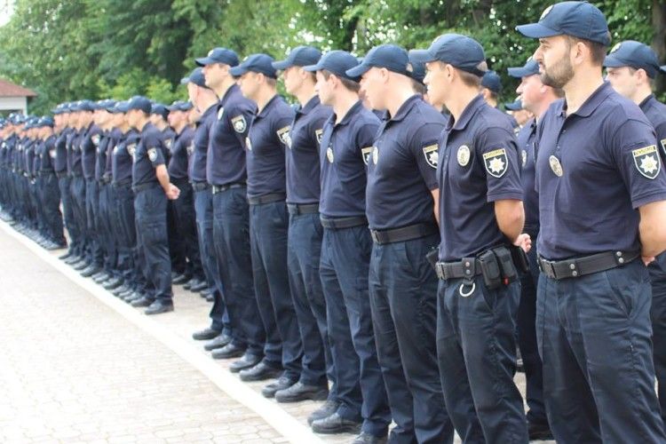 На Волині на п’ятьох майбутніх полісменів припадає одна полісвуменка