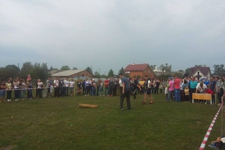 На Маневиччині змагались сільські спортсмени