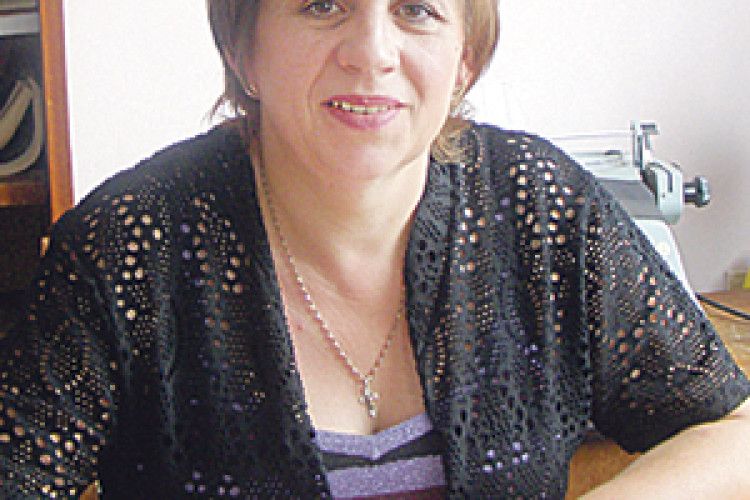 ТАК ХТО Ж ДІЛИТЬ УКРАЇНУ?