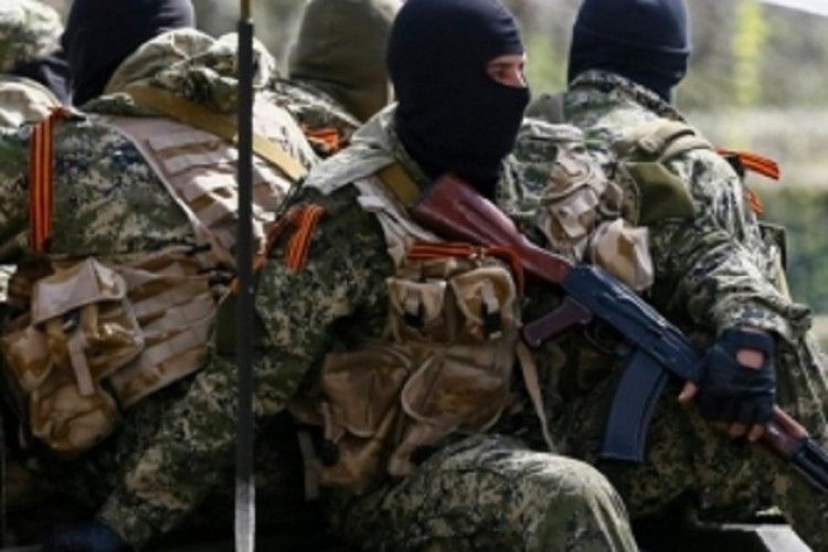 Російський офіцер поранив себе через відмову у відпустці 