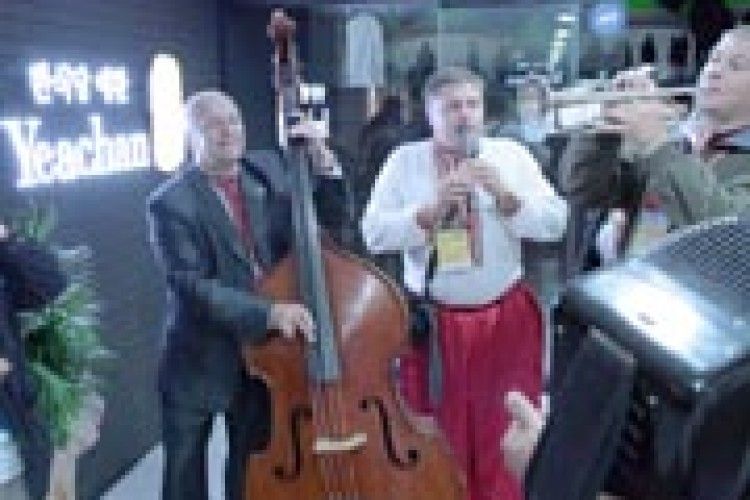 УКРАЇНСЬКА «ВЕСЕЛКА» СТАЛА ЗІРКОЮ У ПІВДЕННІЙ КОРЕЇ