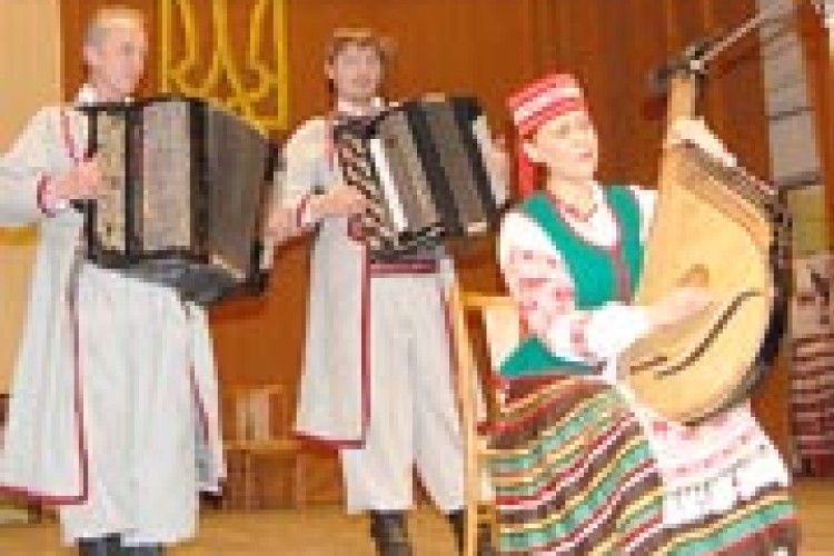 «КОЛОС» РОЗПОЧИНАЄ БЛАГОДІЙНИЙ ТУР