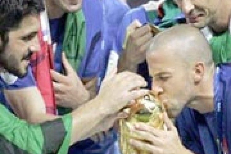 А МИ ПРОГРАЛИ ЧЕМПІОНАМ СВІТУ!