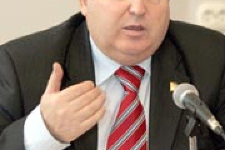 АНАТОЛІЙ ГРИЦЮК У РОЛІ ПАРТІЙНОГО ЛІДЕРА