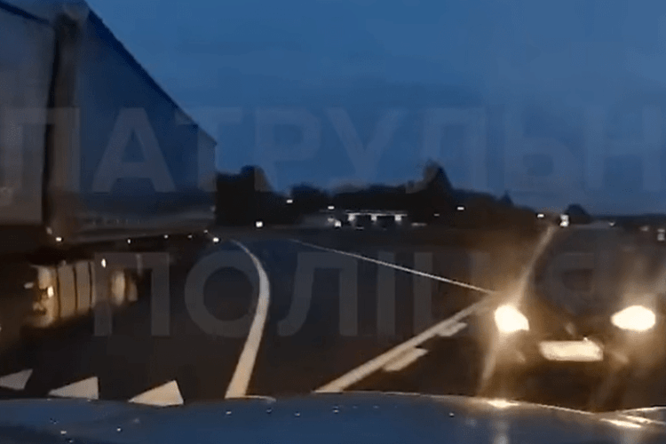 Не надав переваги в русі: у Ковелі зіткнулися Renault та Infiniti (Відео)