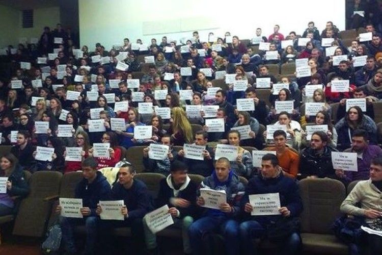 Хто має пропозиції щодо зміни системи стипендій?