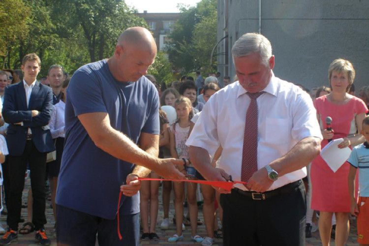 Подарунок на 4 мільйони для нововолинських спортсменів!