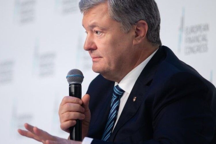 Порошенко: не вигадуйте велосипед, у світі немає іншого механізму безпеки, окрім НАТО
