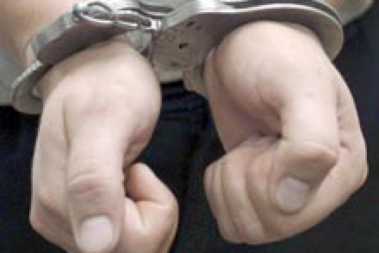 ВИМАГАВ У НАРДЕПА 100 ТИСЯЧ ДОЛАРІВ