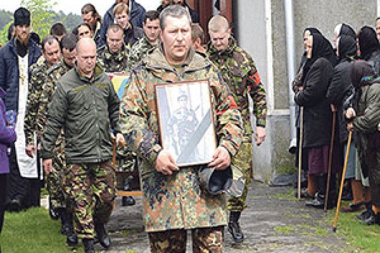 ГЕРОЙ НАВІКИ ЗАЛИШИВСЯ 19-РІЧНИМ...