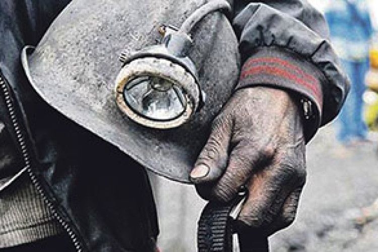 І НА ПРОЩАННЯ ШАХТА ЗАБИРАЄ ЖИТТЯ...