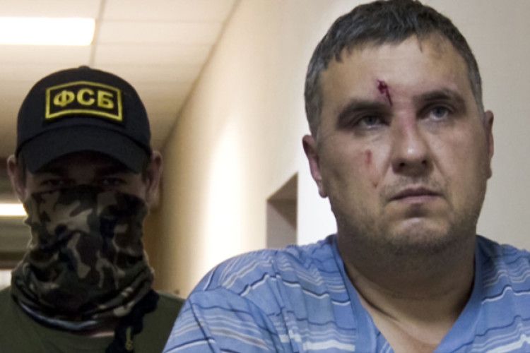 Перед зізнанням три дні катували