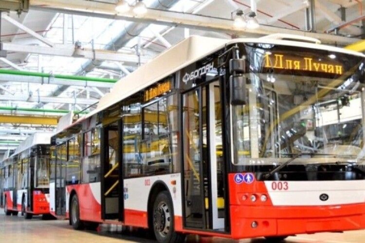 Коли Луцьк отримає нові тролейбуси, які мали курсувати містом вже цьогоріч