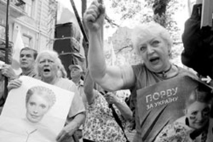 СУД ВІДМОВИВСЯ АРЕШТУВАТИ ТИМОШЕНКО